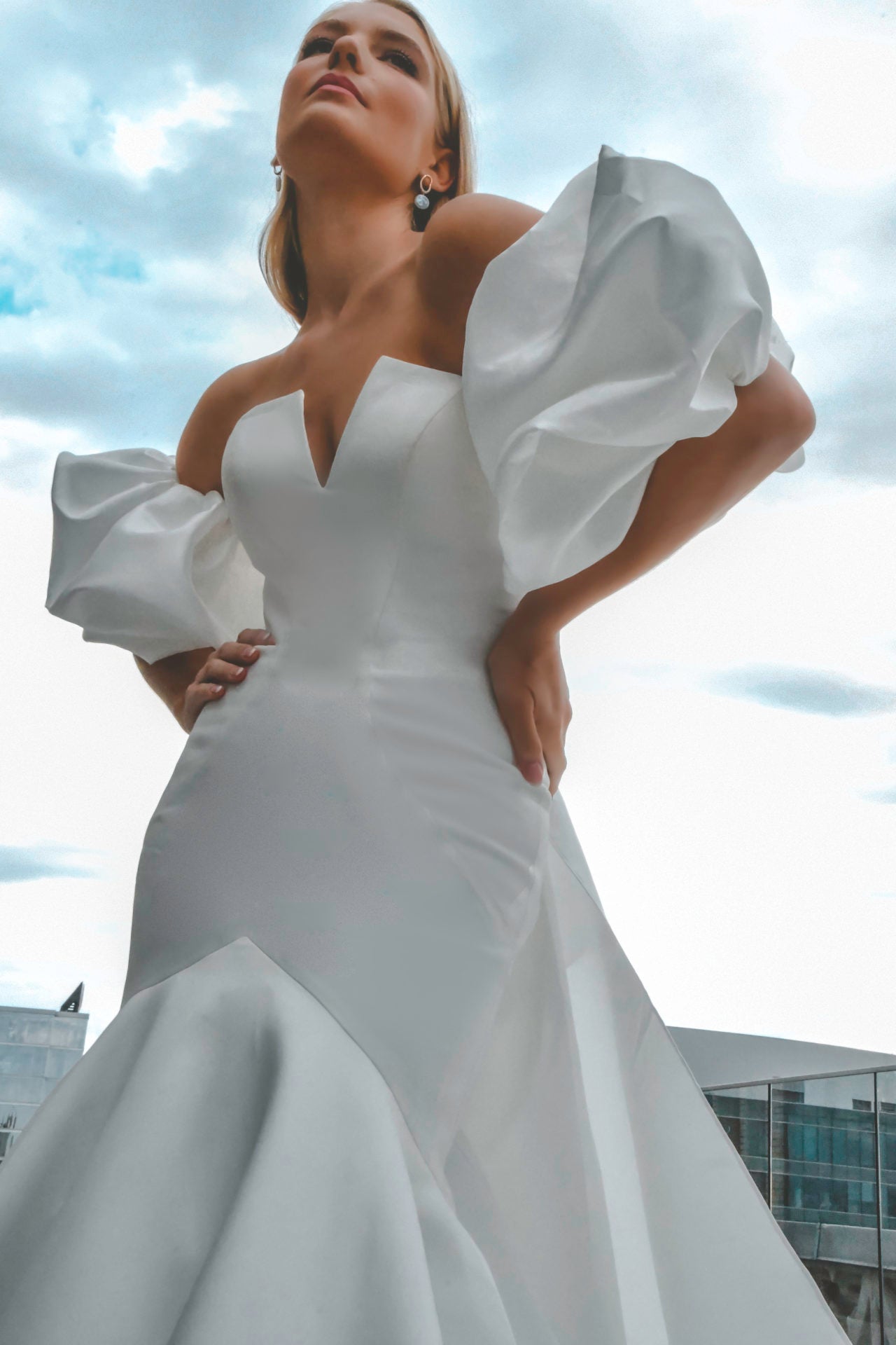 1266 Essense Martina Liana