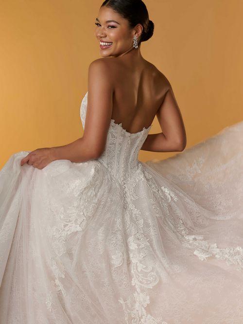 Private by Christina Wu Style 18495
