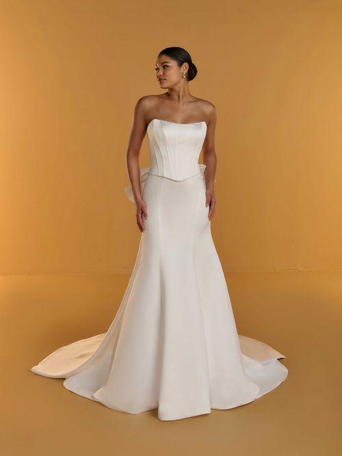 Private by Christina Wu Style 18496