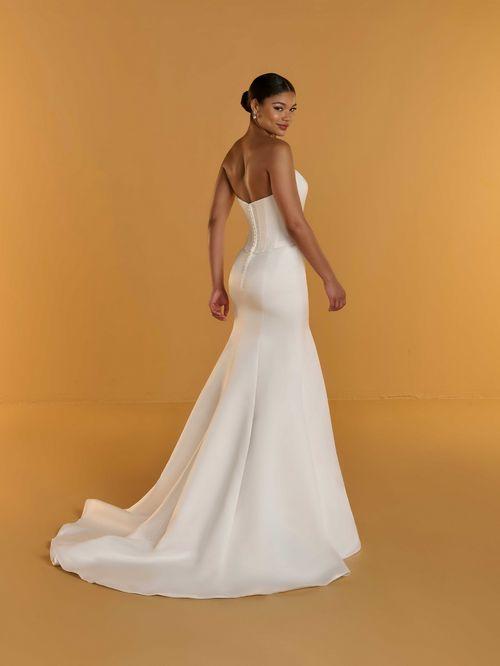Private by Christina Wu Style 18496
