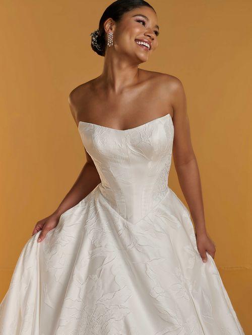 Private by Christina Wu Style 18497