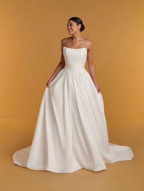Private by Christina Wu Style 18509