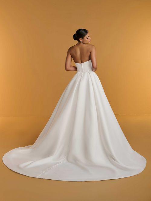 Private by Christina Wu Style 18509
