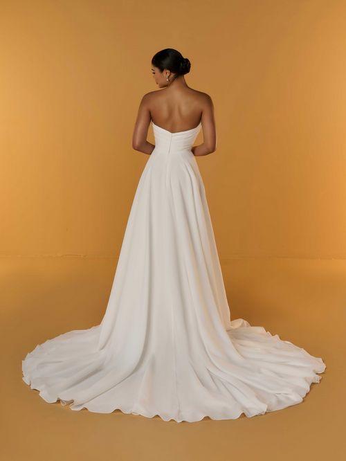 Christina Wu Exclusive Style 19450