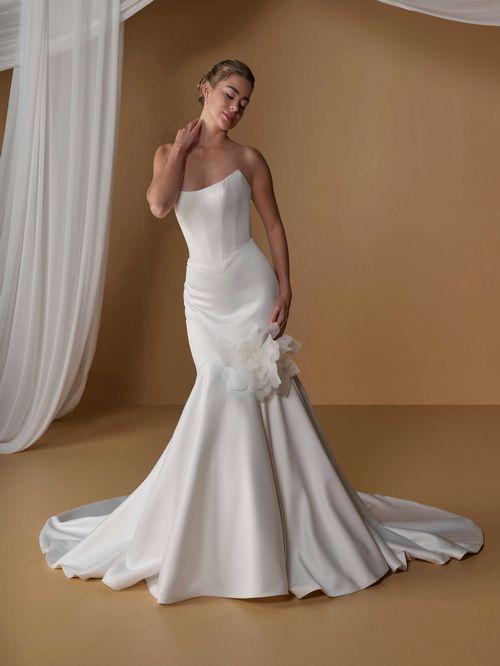 Platinum by Christina Wu Style 31377