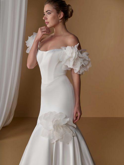 Platinum by Christina Wu Style 31377