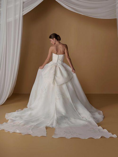 Platinum by Christina Wu Style 31383P