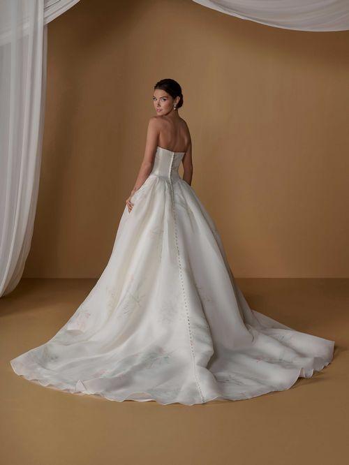 Platinum by Christina Wu Style 31383P