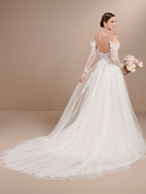 15870 Christina Wu Brides