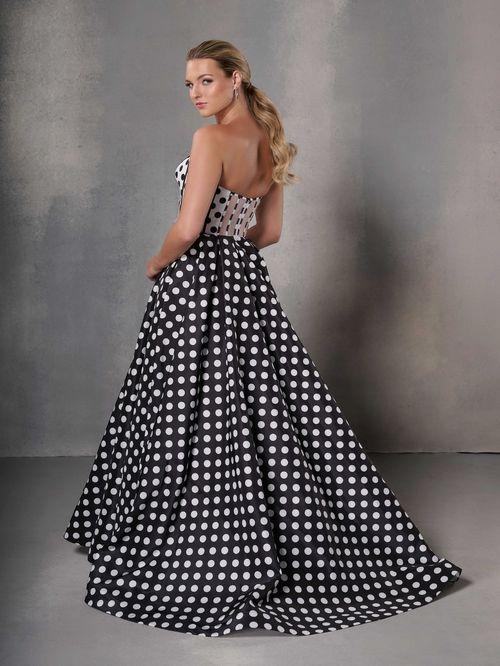 16323 Tiffany Designs